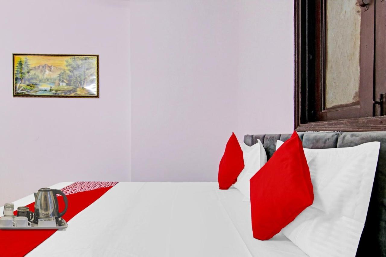 Hotel O Chaudhary Villa Ню Делхи Екстериор снимка