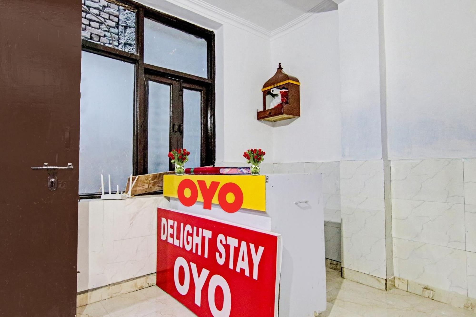 Hotel O Chaudhary Villa Ню Делхи Екстериор снимка